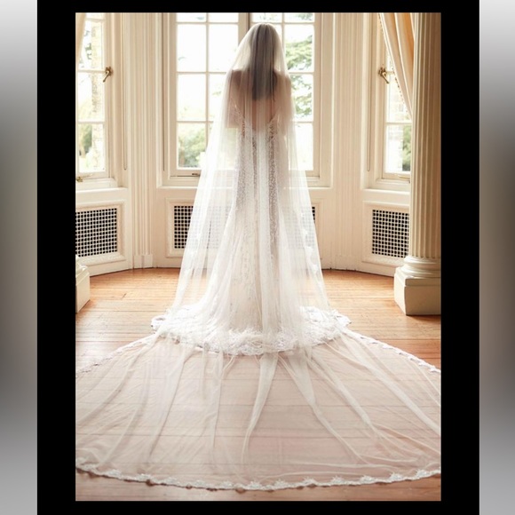 Galia Lahav Donatella Veil - Picture 3 of 6